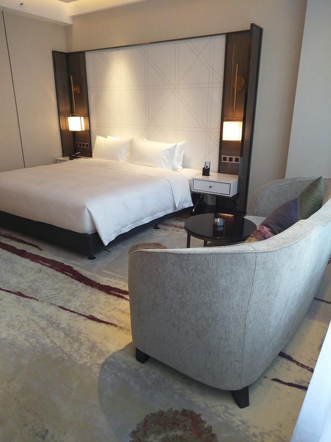 Brandi Hotel Foshan Exterior foto